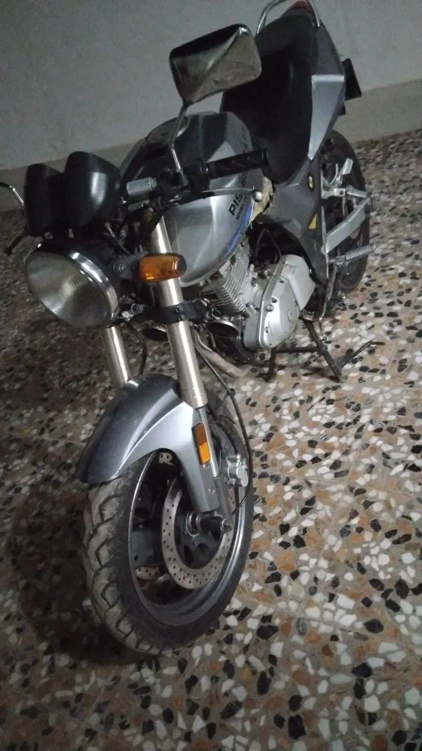 موتورسیکلت پیشرو|موتورسیکلت|آق قلا, |دیوار