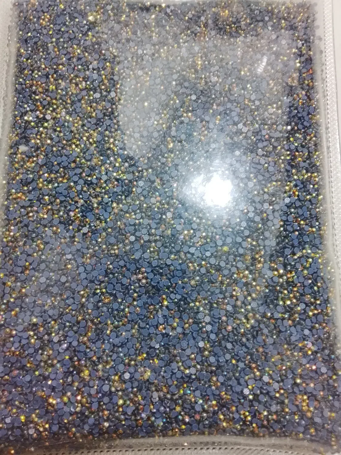 فروش تعدادی نگین مارک جیکو|لوازم خیاطی و بافتنی|درگهان, |دیوار