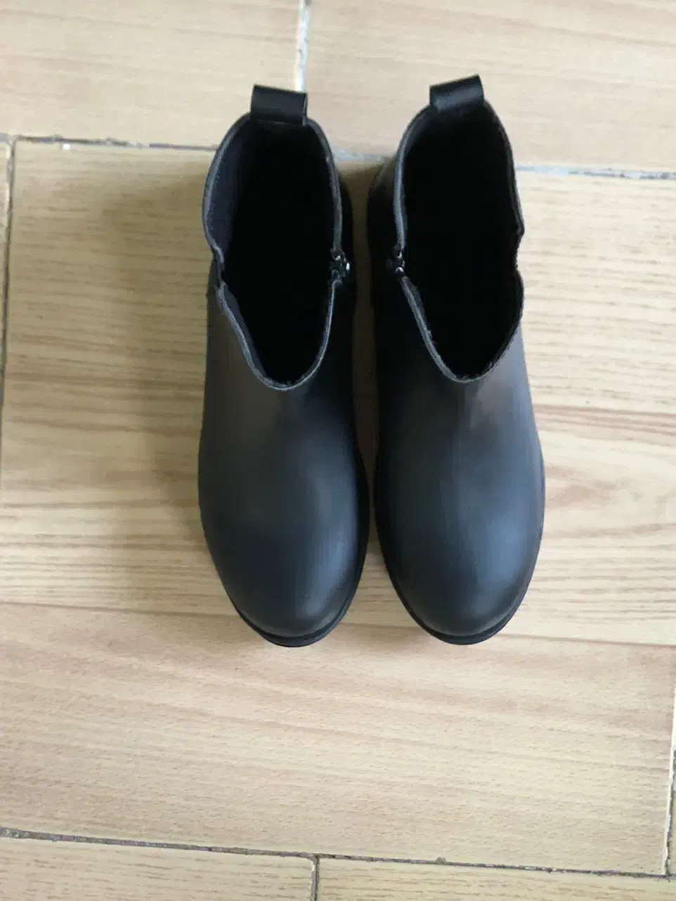 بوت زنانه سایز ۴۰|کیف، کفش، کمربند|رشت, نظری|دیوار