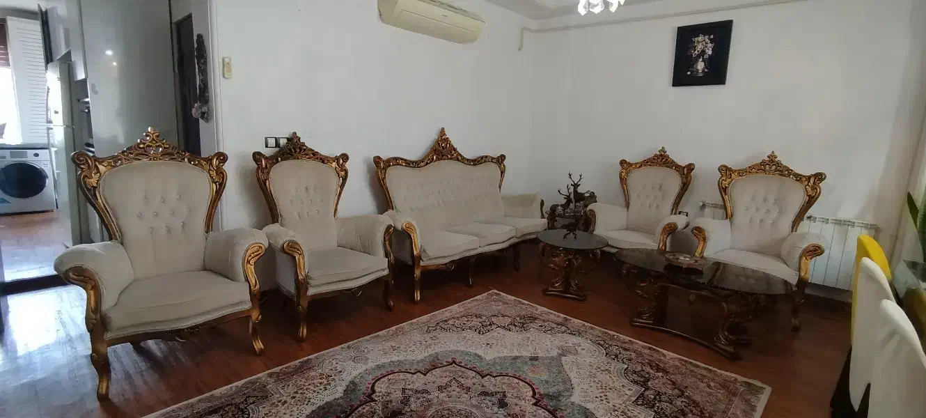 مبل سلطنتی 7 نفره، به همراه میز عسلی|مبلمان خانگی و میز عسلی|لاهیجان, لیل|دیوار