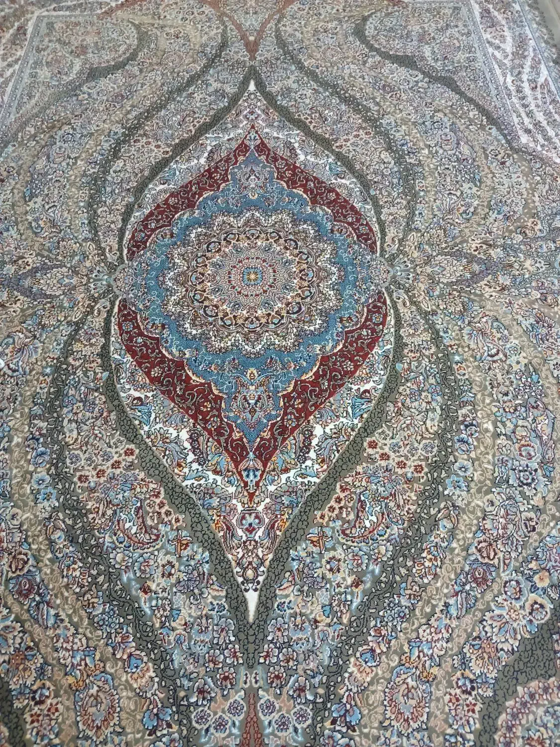 فرش 9متری|فرش|رشت, لاکانی|دیوار