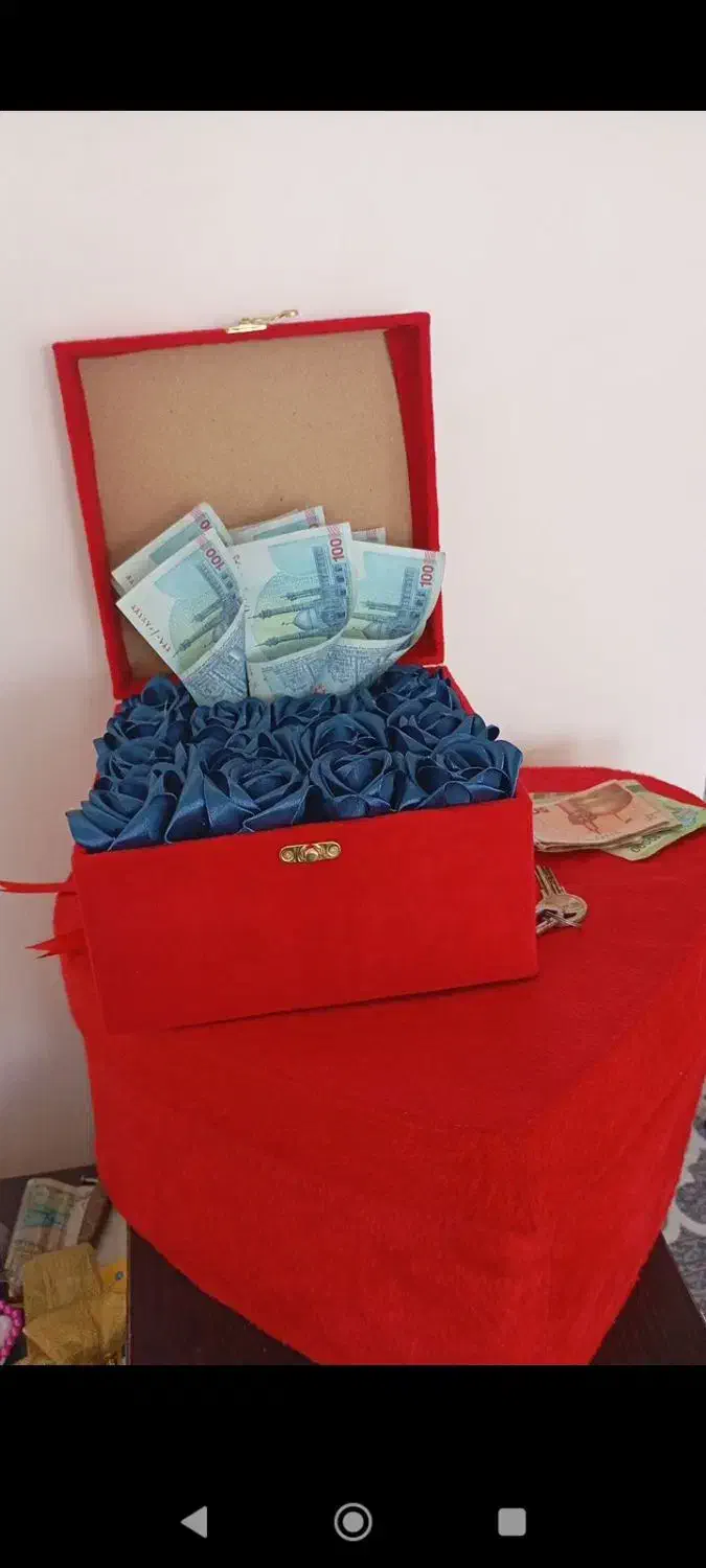 گل ربانی شیک|گل مصنوعی|قم, نخودی|دیوار