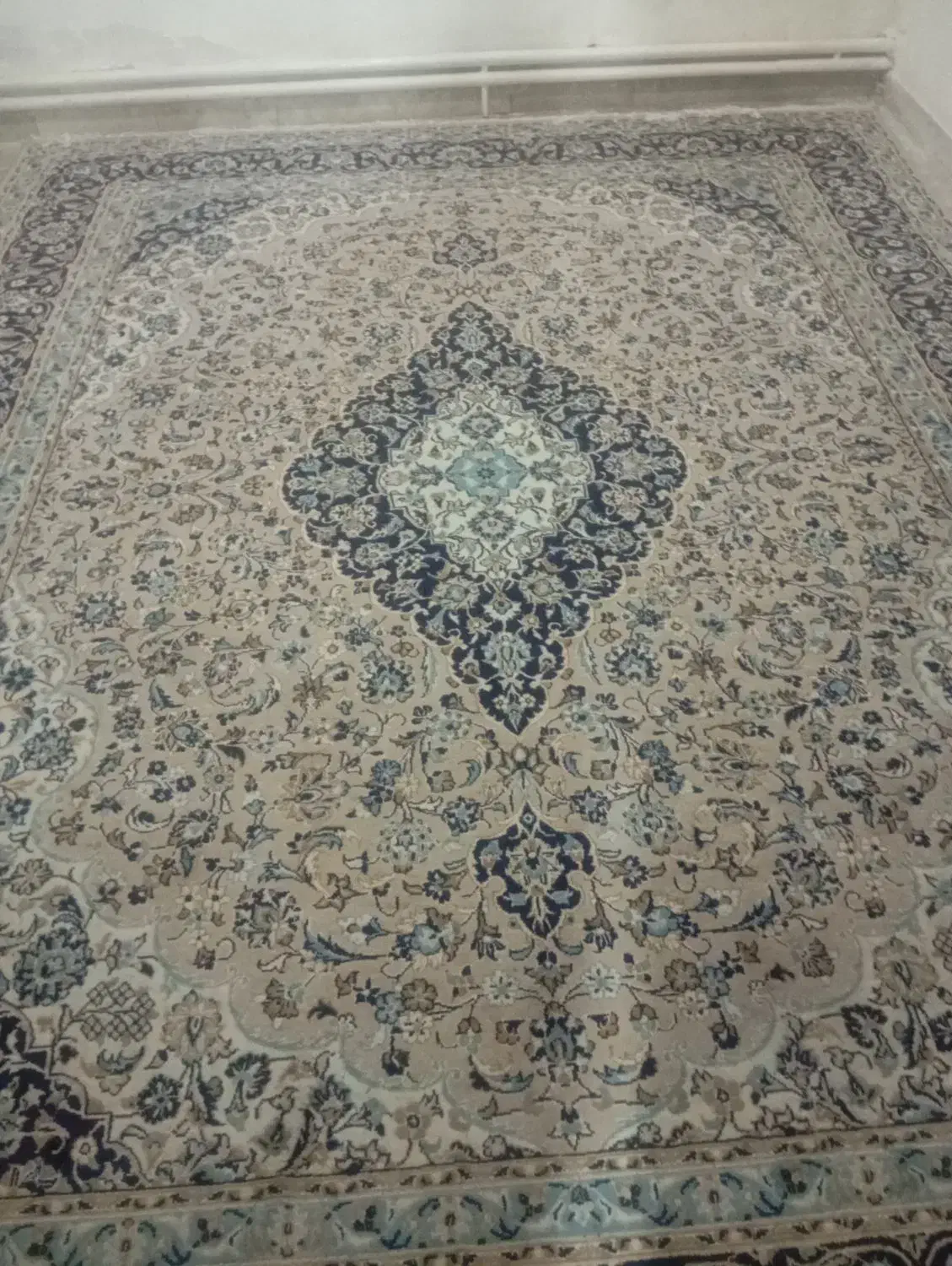 قالی دوازده میتری|فرش|مریوان, |دیوار