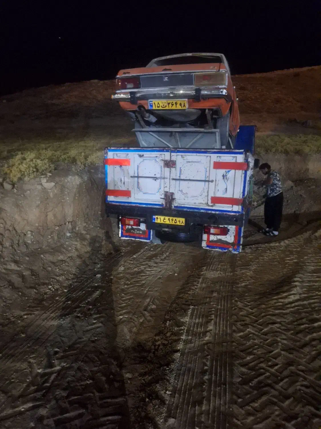 خریدارخودروهای فرسوده وتاکسی وسوخته|خدمات موتور و ماشین|ایلام, |دیوار