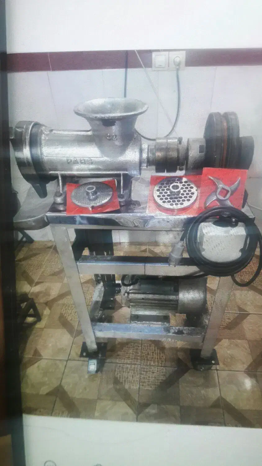 چرا گوشت۴۲ پارس|کافیشاپ و رستوران|حبیب آباد, |دیوار