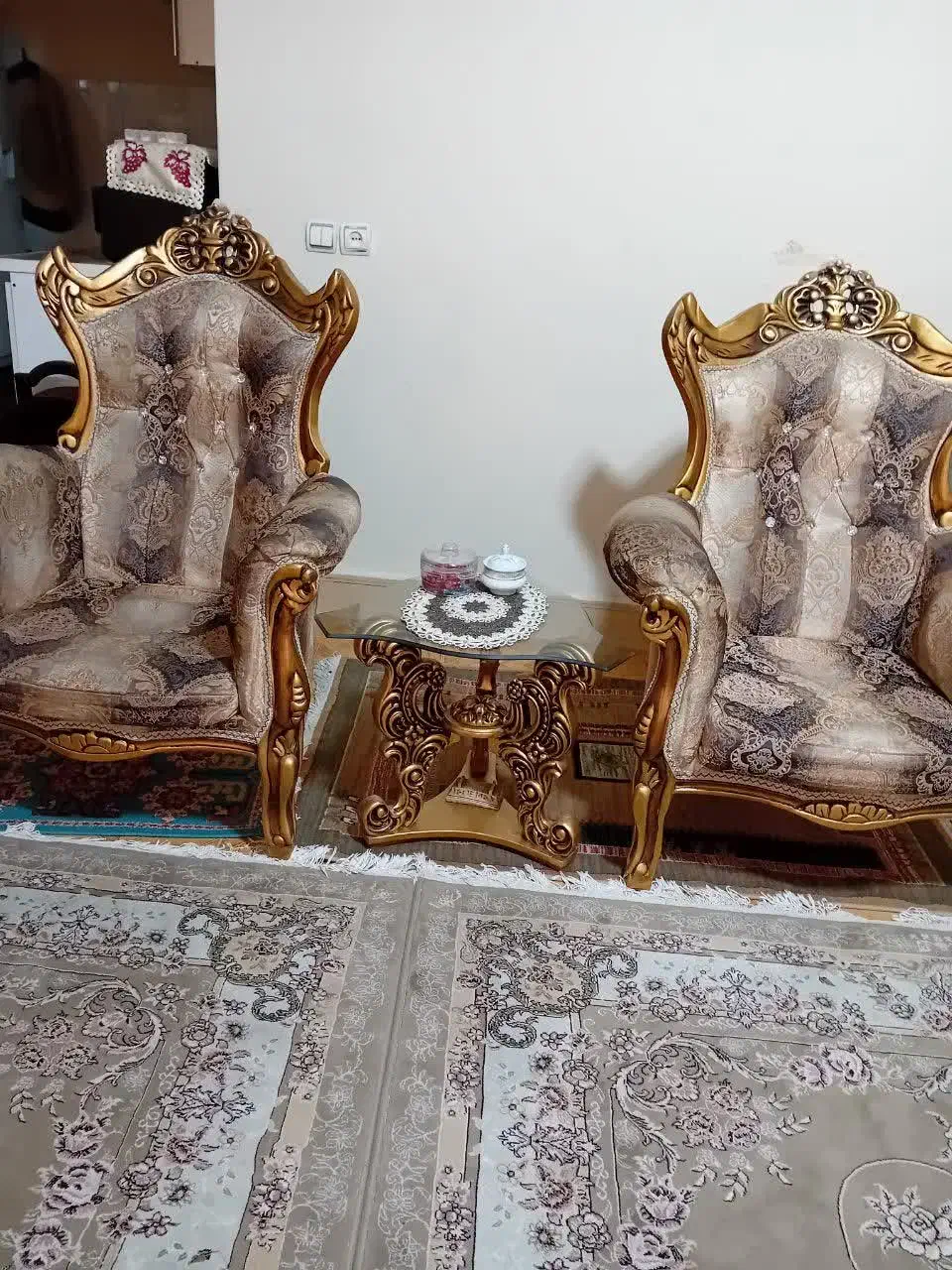 مبل هفت نفره چوب راش|مبلمان خانگی و میز عسلی|محمدشهر, محمدشهر|دیوار