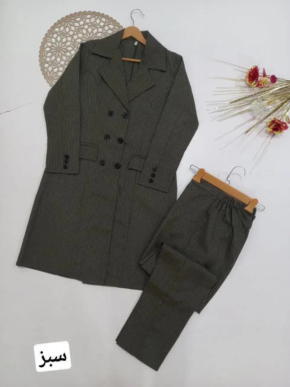 حراج مانتو و شلوار اداری|لباس|فومن, |دیوار