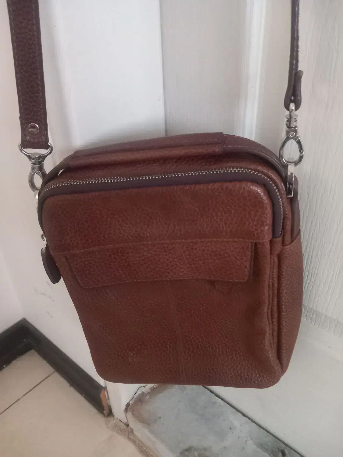 کیف دوشی چرم|کیف، کفش، کمربند|مشکیندشت, |دیوار