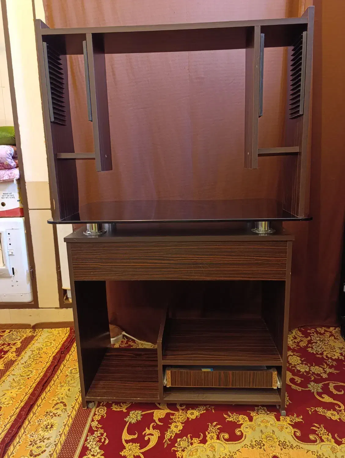 میز تحریر و میز کامپیوتر قیمت مناسب و تمیز|میز تحریر و کامپیوتر|مرودشت, مجد آباد|دیوار