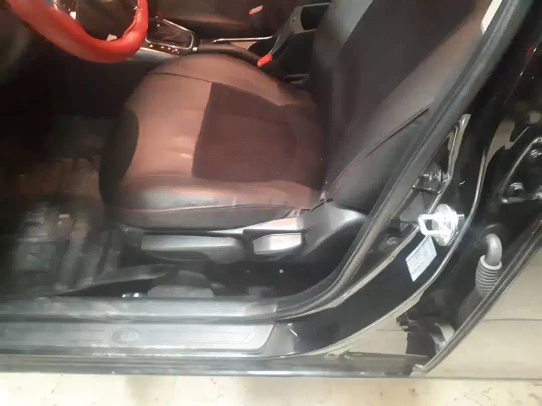 فروش ومعاوضه|خودرو سواری و وانت|اصفهان, آبشار|دیوار