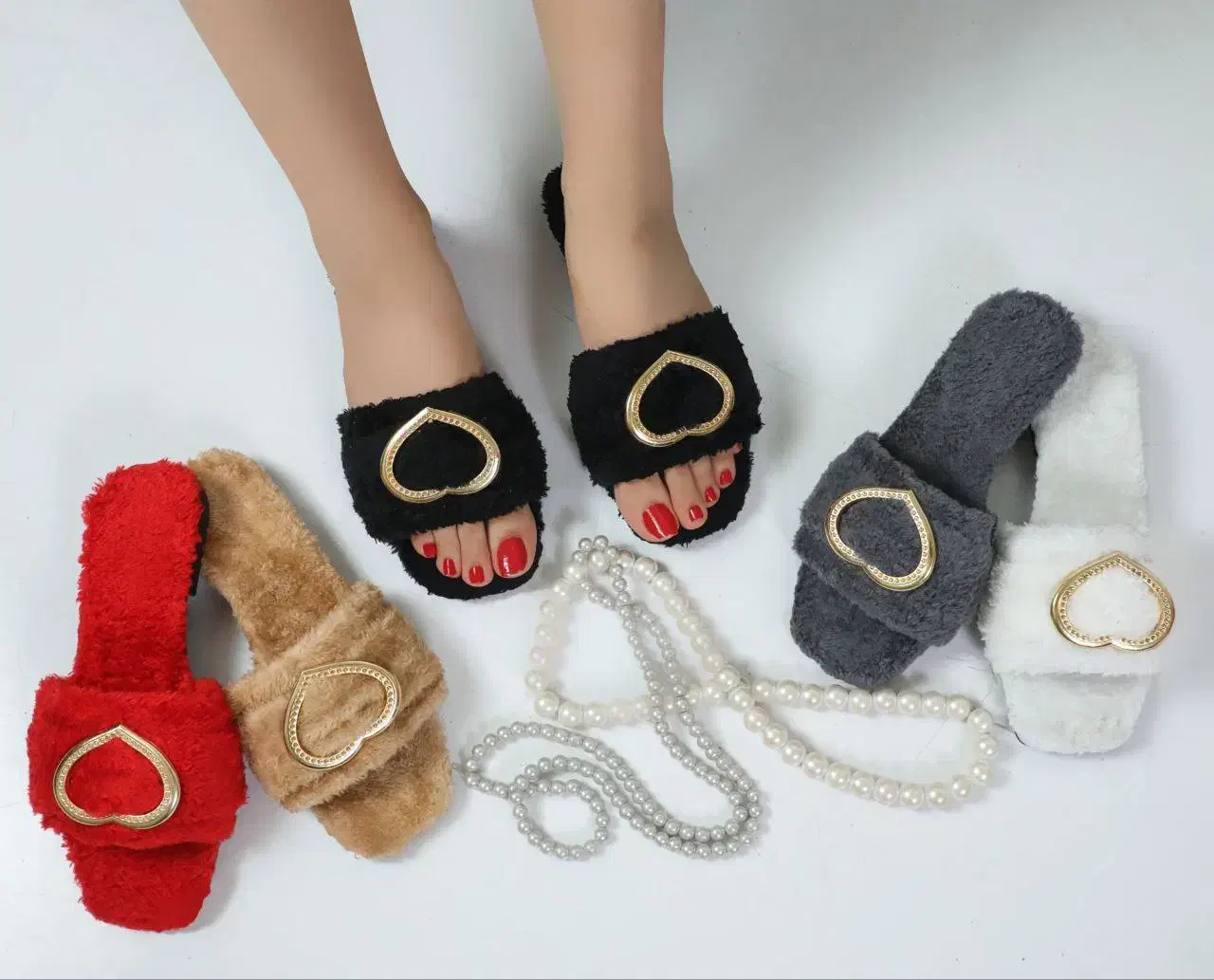 دمپایی حوله ای قلبی|کیف، کفش، کمربند|اهواز, زندوکیلی|دیوار