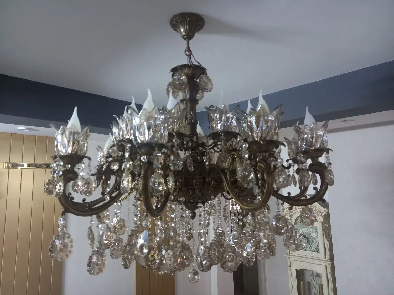 لوستر ۲۰ لاله|لوستر و چراغ آویز|اصفهان, برلیان|دیوار