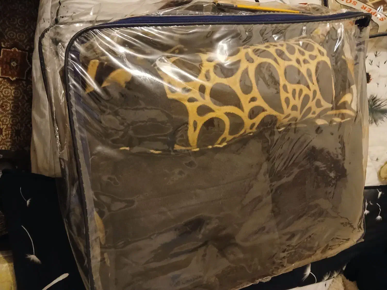 روتختی مخمل|سرویس روتختی|تربت‌حیدریه, کلاته توکلی|دیوار