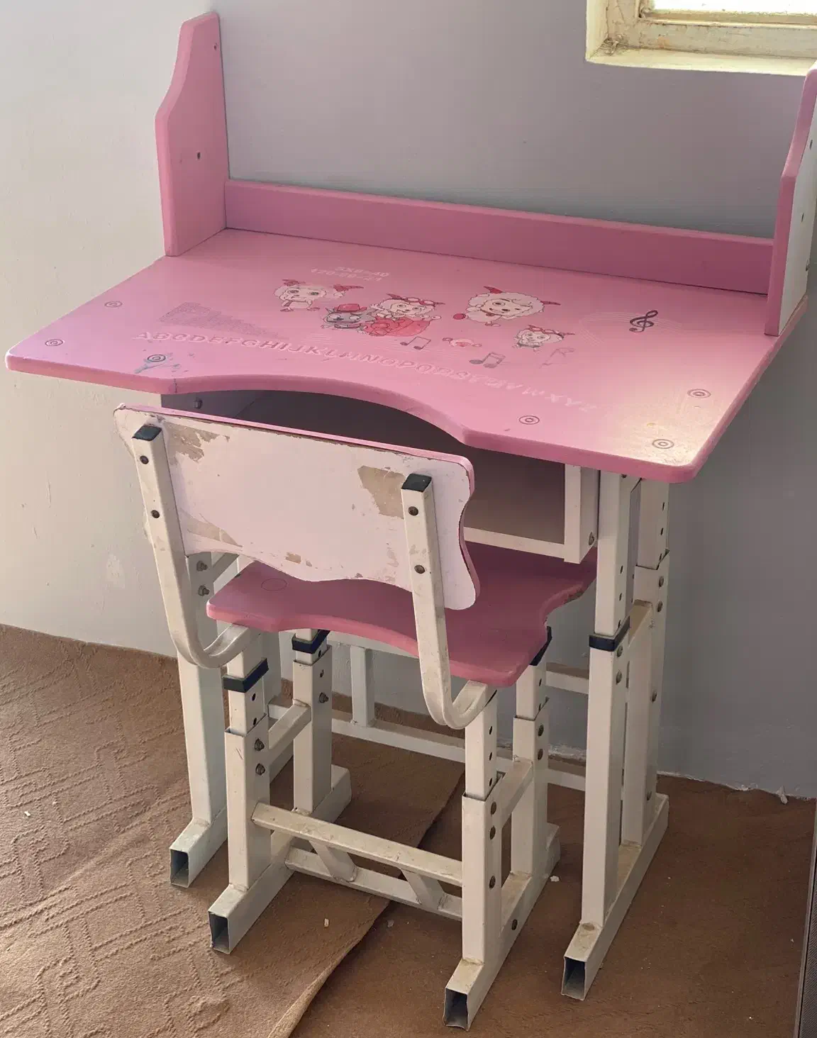 لوازم خانه|میز تحریر و کامپیوتر|بافق, |دیوار