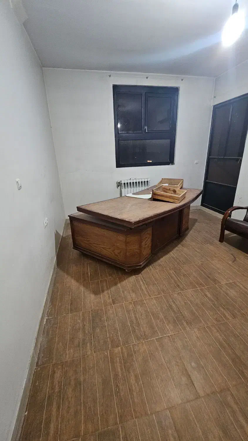 میز مدیریت|مبلمان اداری|شیراز, وصال|دیوار