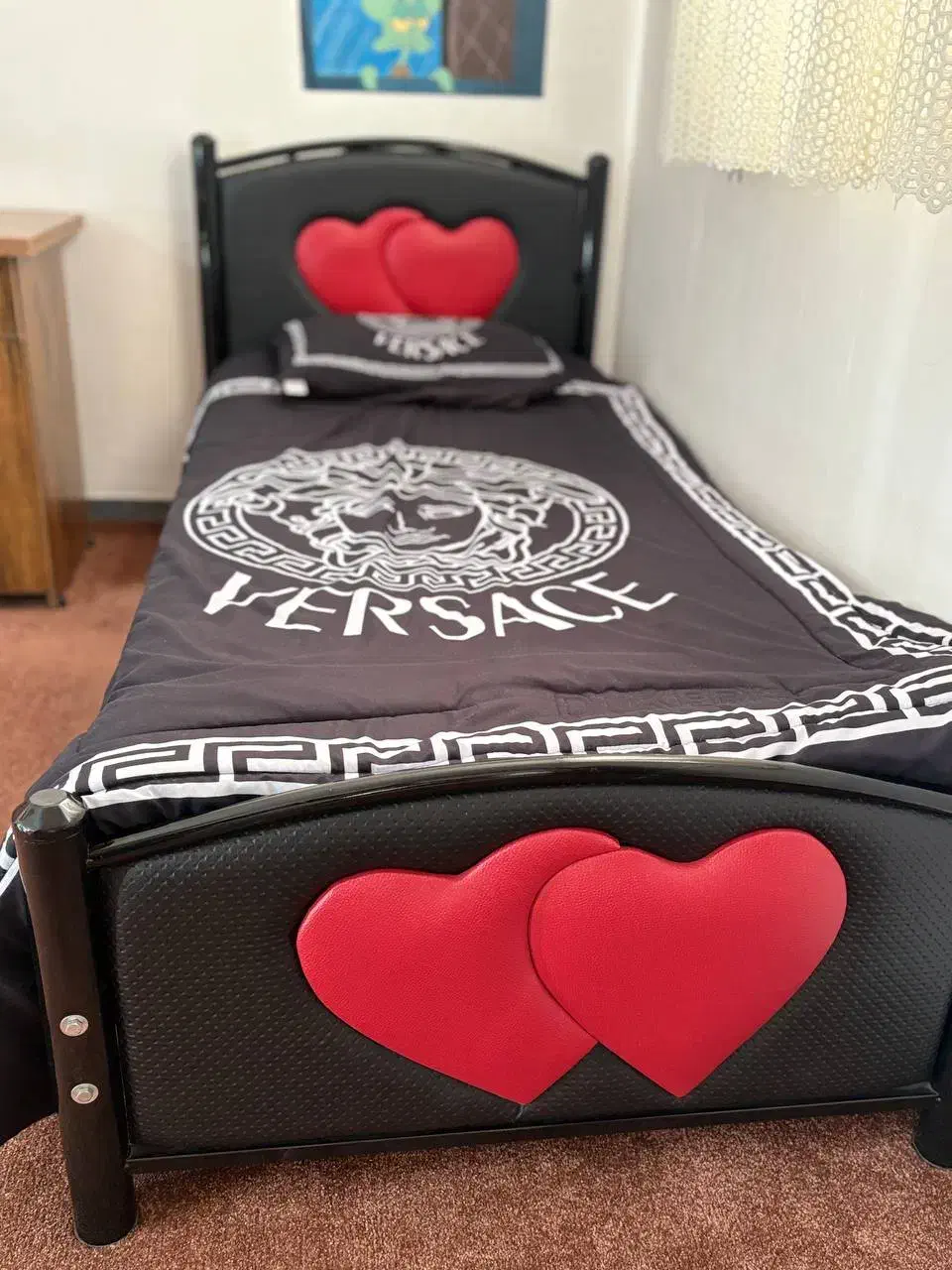 کمد ومیز وتخت|تخت و سرویس خواب|فرخ‌شهر, |دیوار