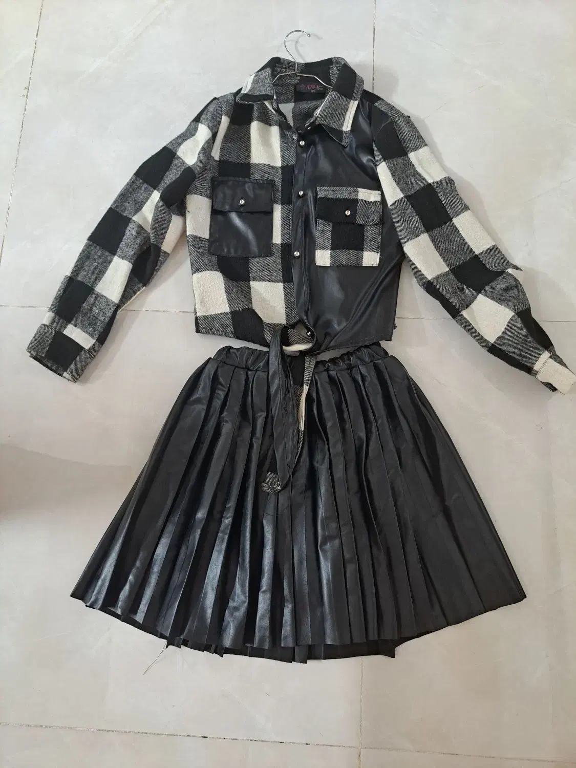 کراپ و دامن دخترانه خارجی|کفش و لباس بچه|قم, چهار امامزاده|دیوار