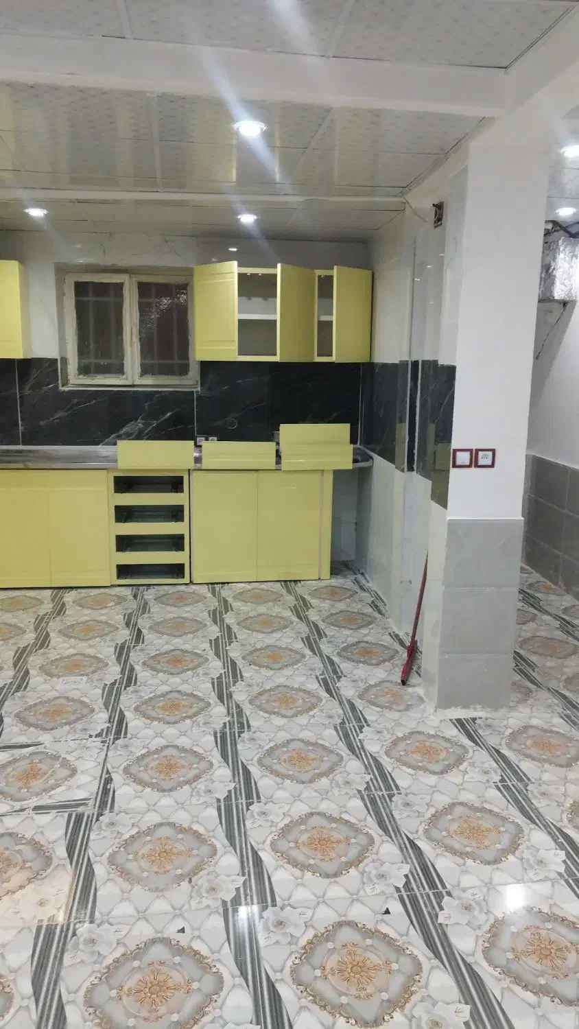 منزل خانه فروشی|فروش خانه و ویلا|شیراز, لب آب|دیوار