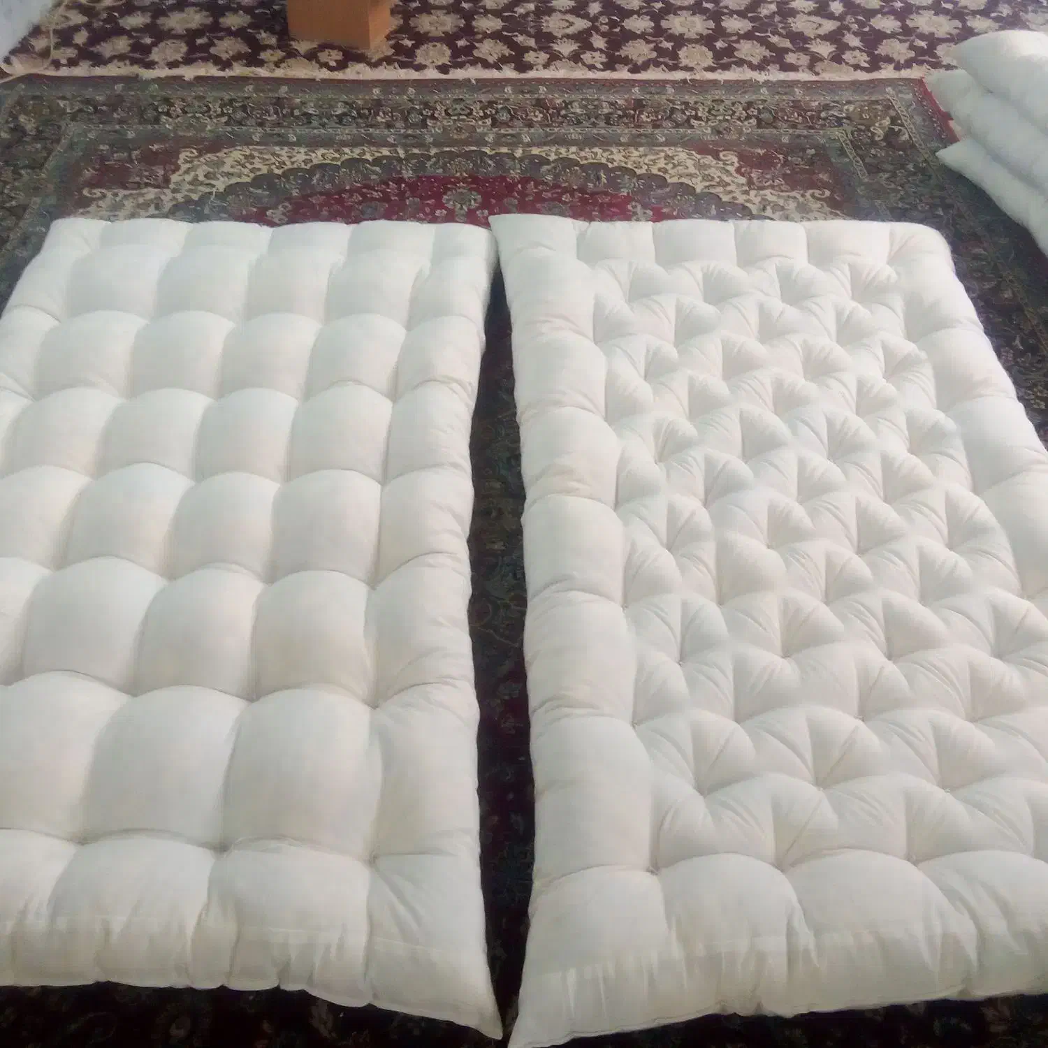 لحافدوزی|رختخواب، بالش، پتو|تربت جام, نظامی|دیوار