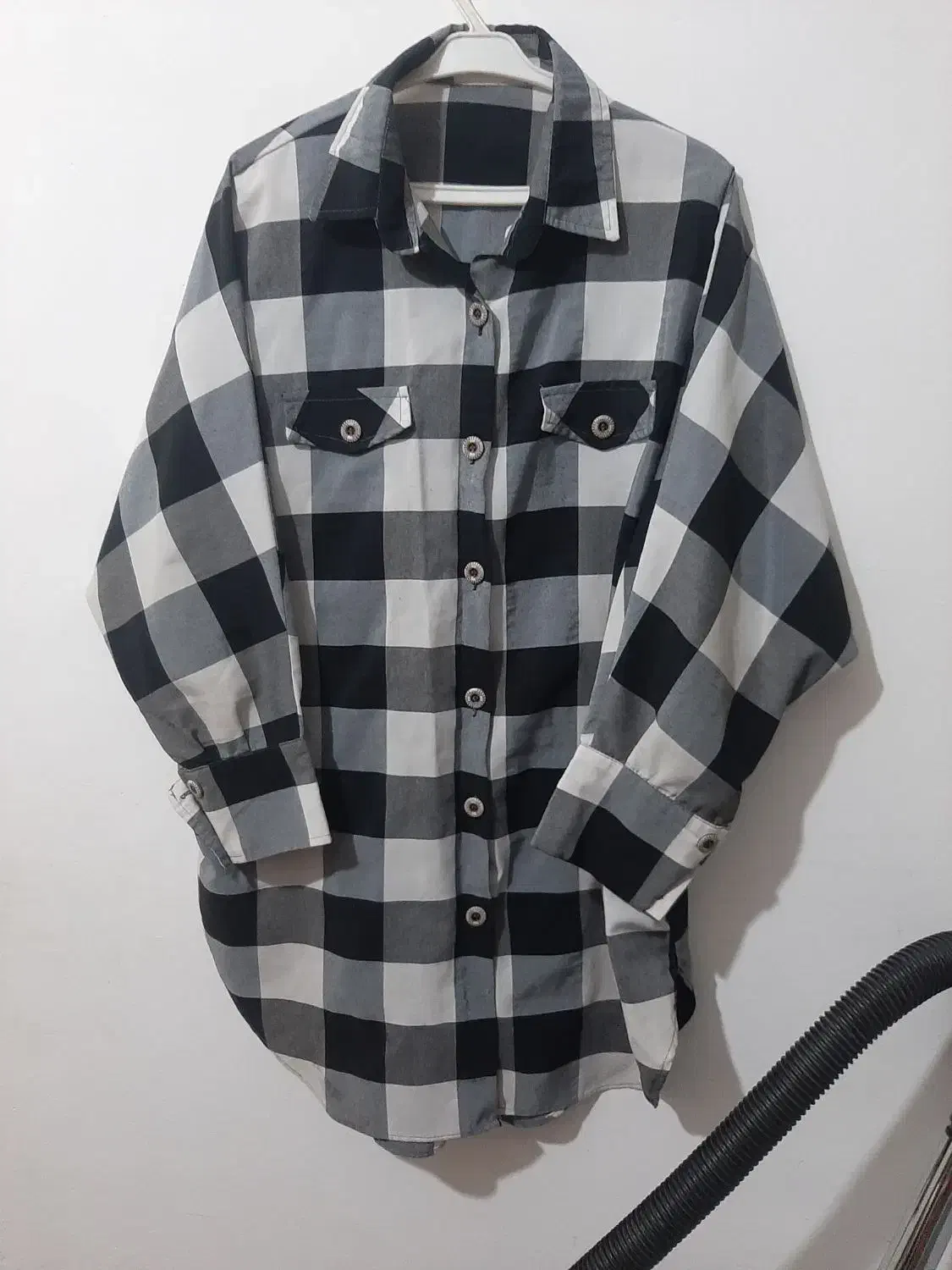 مانتو|لباس|مشهد, عبادی|دیوار