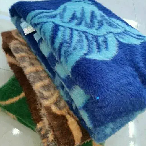 پتو سالم و تمیز و نو|رختخواب، بالش، پتو|پردیس, فاز ۸|دیوار