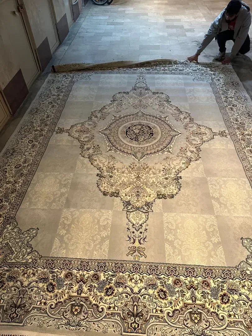 سه عدد فرش نو ست با یک عدد مبل سلطنتی نه نفره|فرش|تهران, باغ خزانه|دیوار