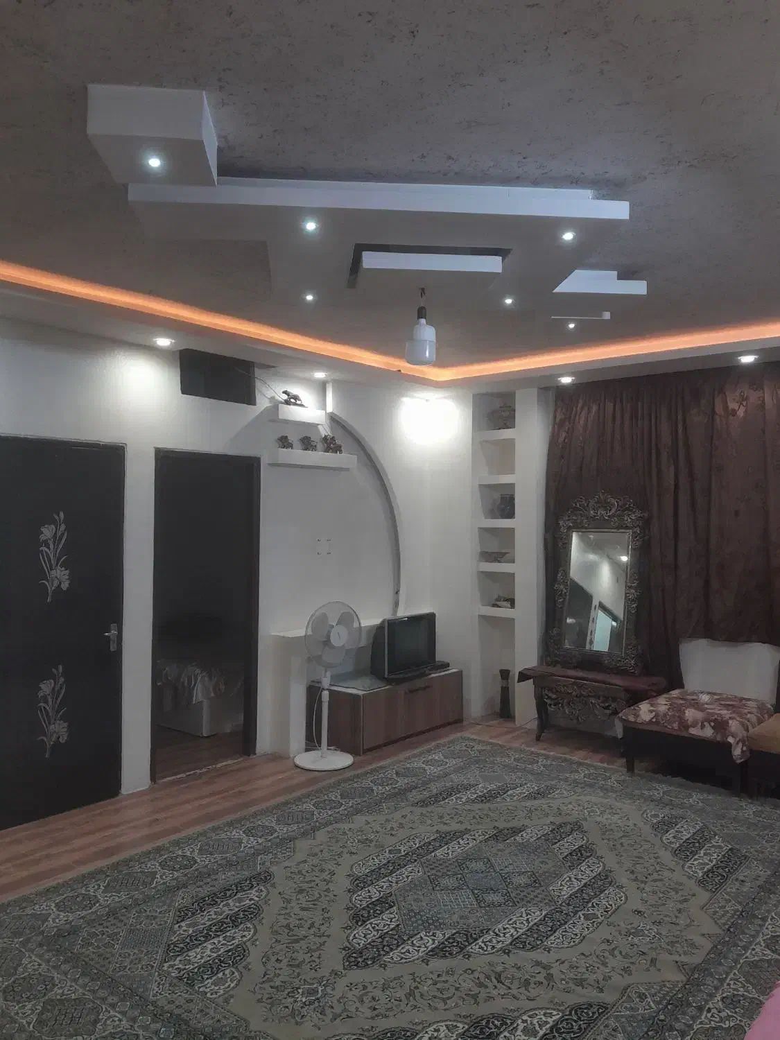 اجاره منزل روزانه/مبله،دربست،آپارتمان دسترسی عالی|اجارهٔ کوتاهمدت آپارتمان و سوئیت|اصفهان, پوریای ولی|دیوار