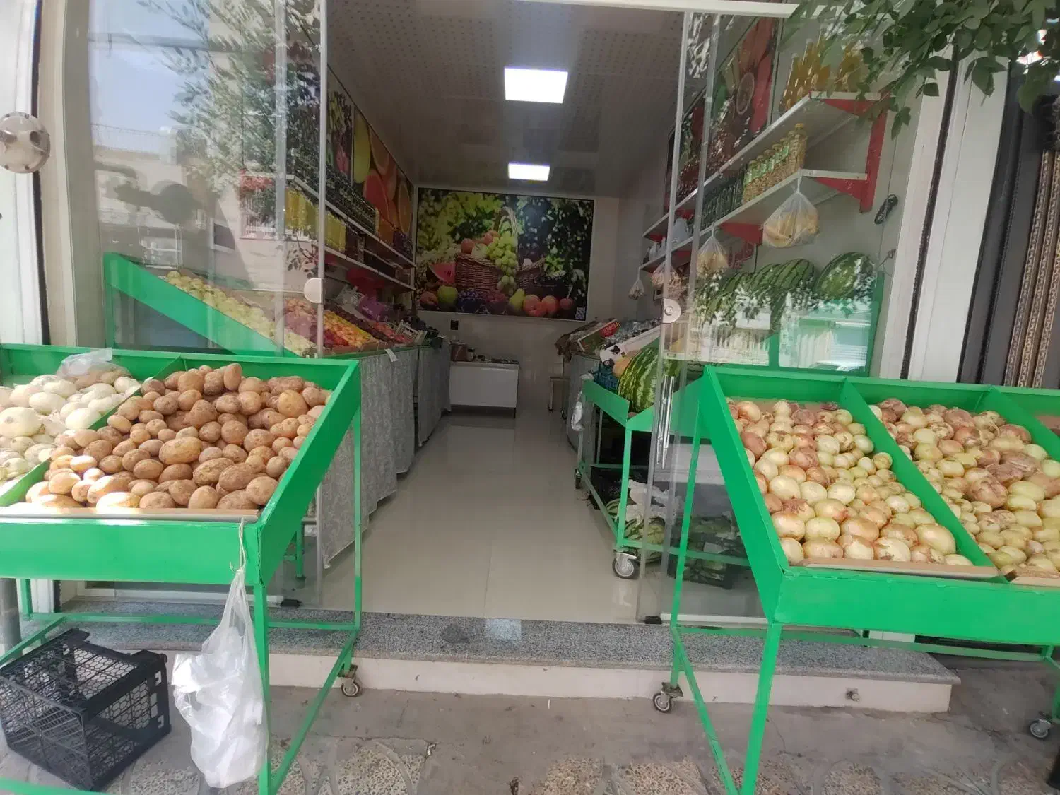 فروش فوری لوازم کامل میوه فروشی|فروشگاه و مغازه|اسلام‌شهر, شهرک قائمیه|دیوار