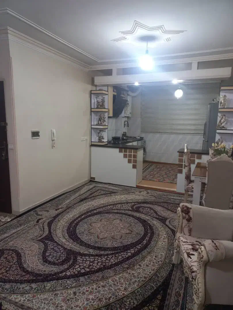 آپارتمان۸۰ متری/تک واحدی/حصارک پایین/اسلامشهر|فروش آپارتمان|اسلام‌شهر, شهرک سعیدیه|دیوار