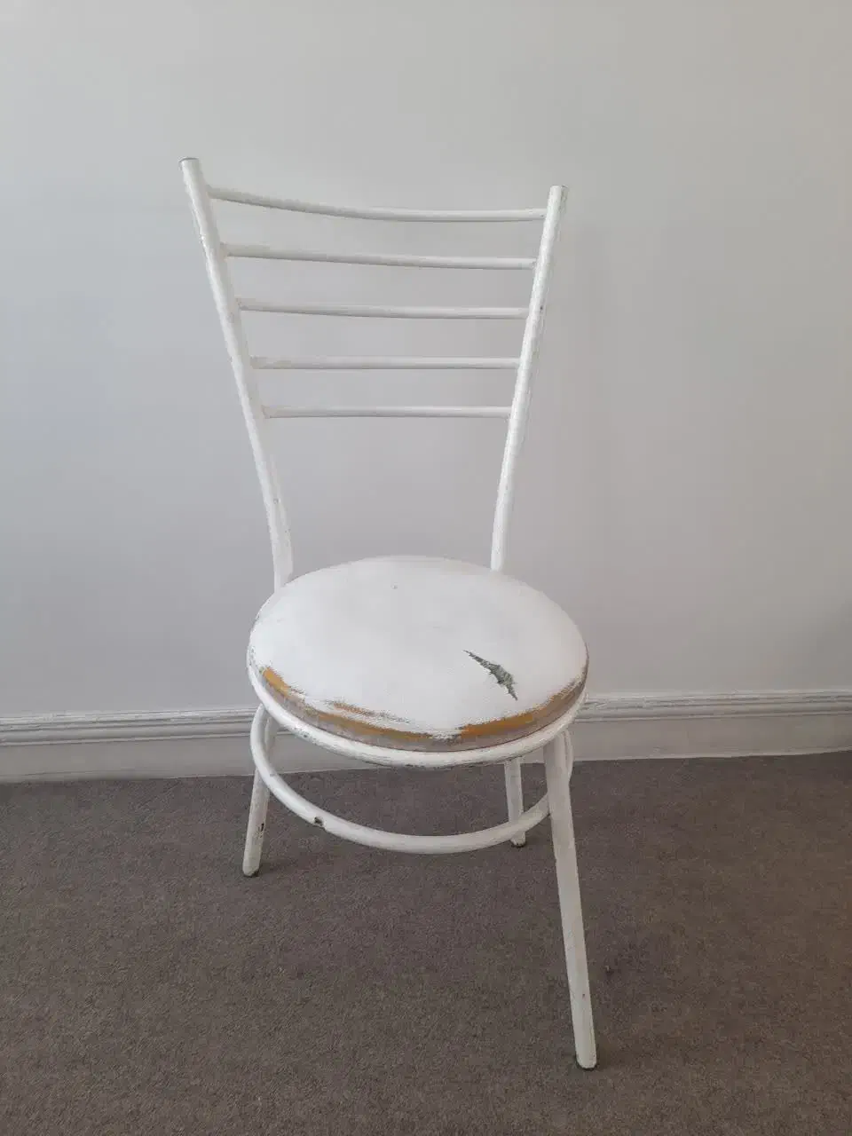 کمد ،صندلی|جاکفشی، کمد، دراور|قم, شاه ابراهیم|دیوار