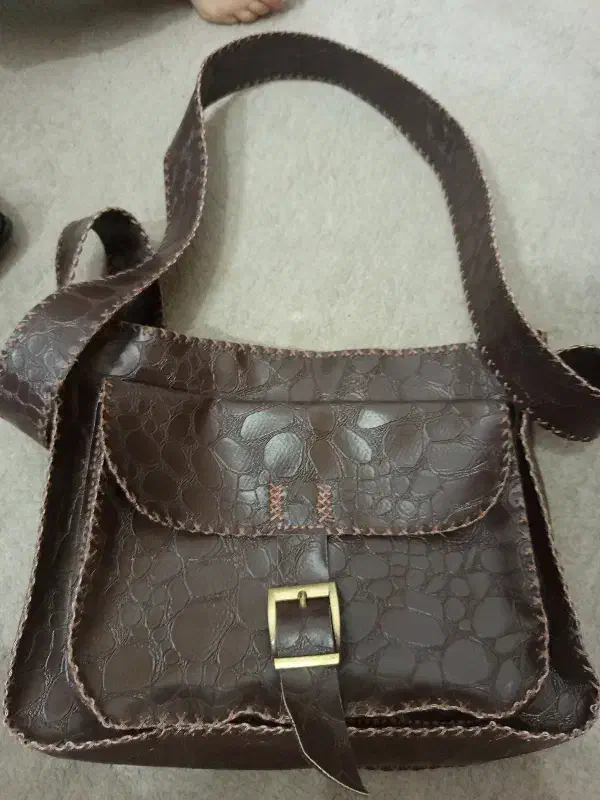 کیف|کیف، کفش، کمربند|اراک, |دیوار