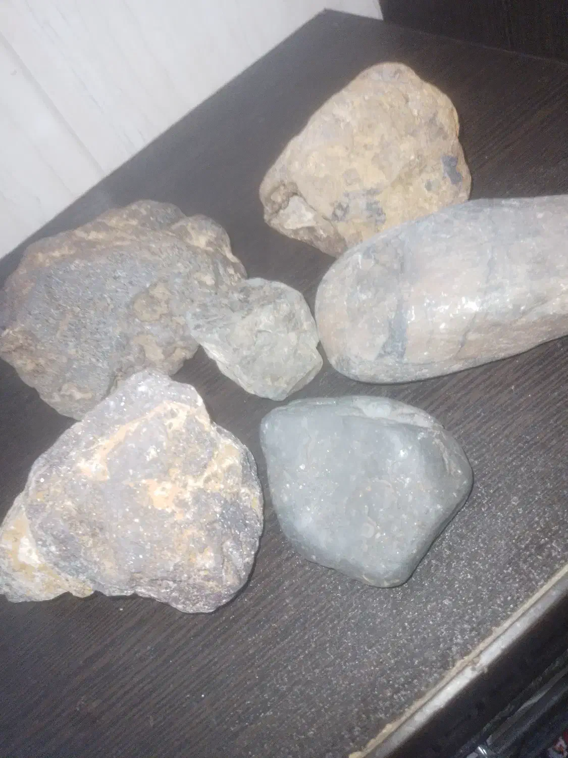 شهاب سنگ|کلکسیون اشیاء عتیقه|کشکسرای, |دیوار