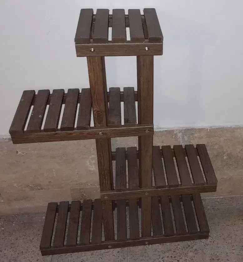 استند چوبی|گل و گیاه طبیعی|مهاباد (آذربایجان غربی), |دیوار