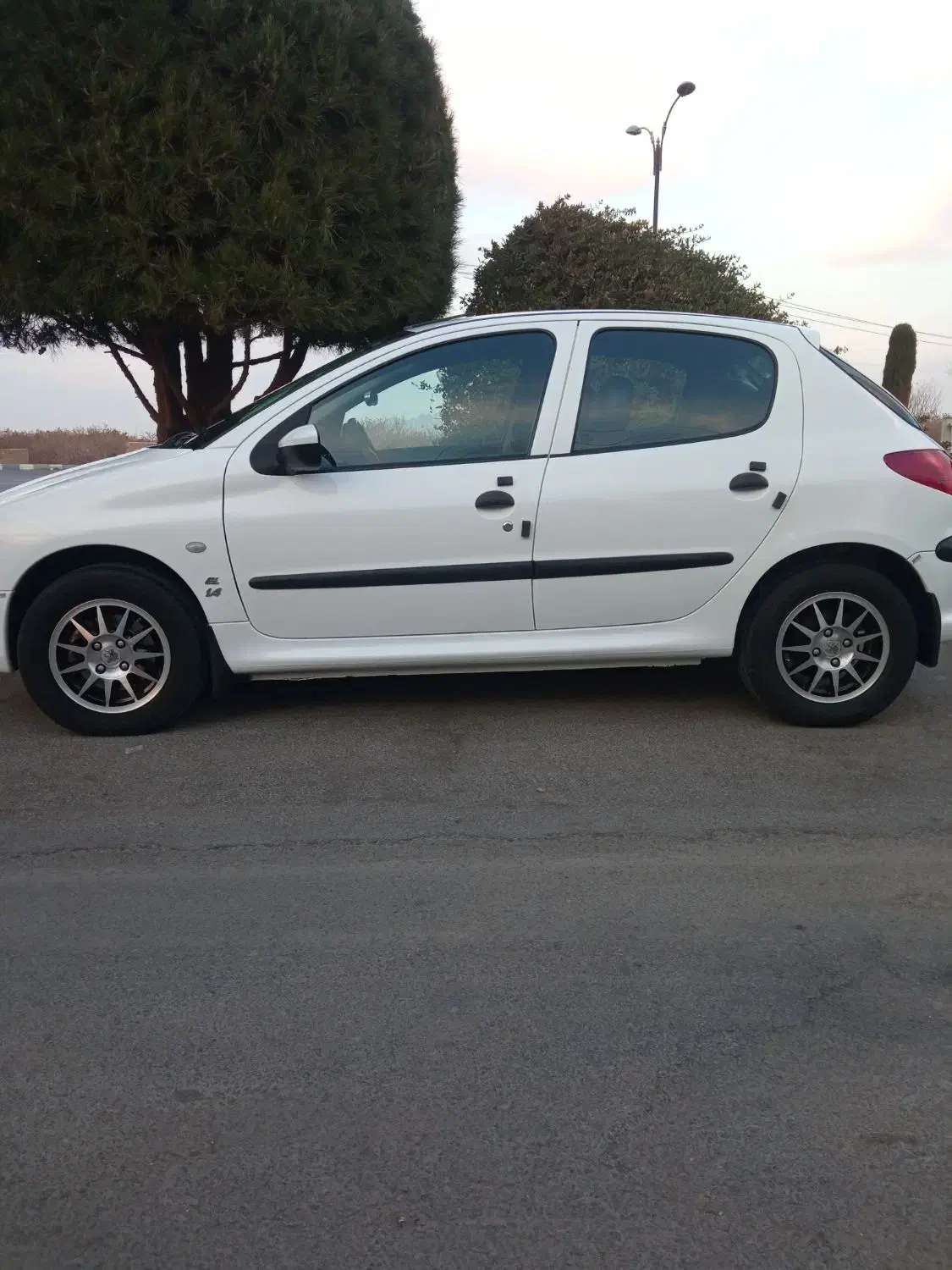 پژو|خودرو سواری و وانت|اردکان, |دیوار