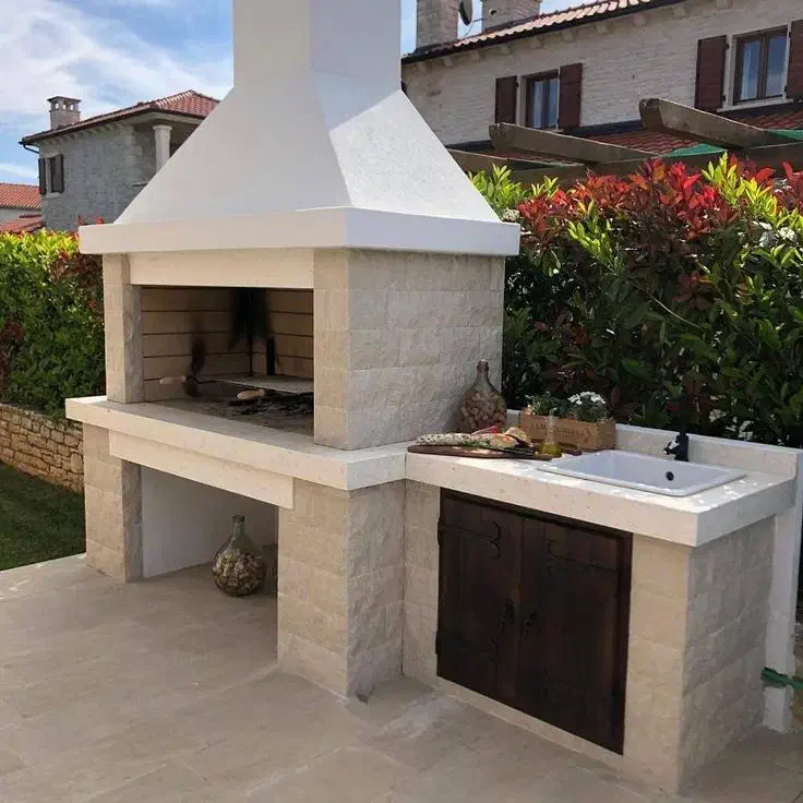 سم پاشی ،تریلر زنی و هرس درختان|خدمات باغبانی و درختکاری|سامان, |دیوار