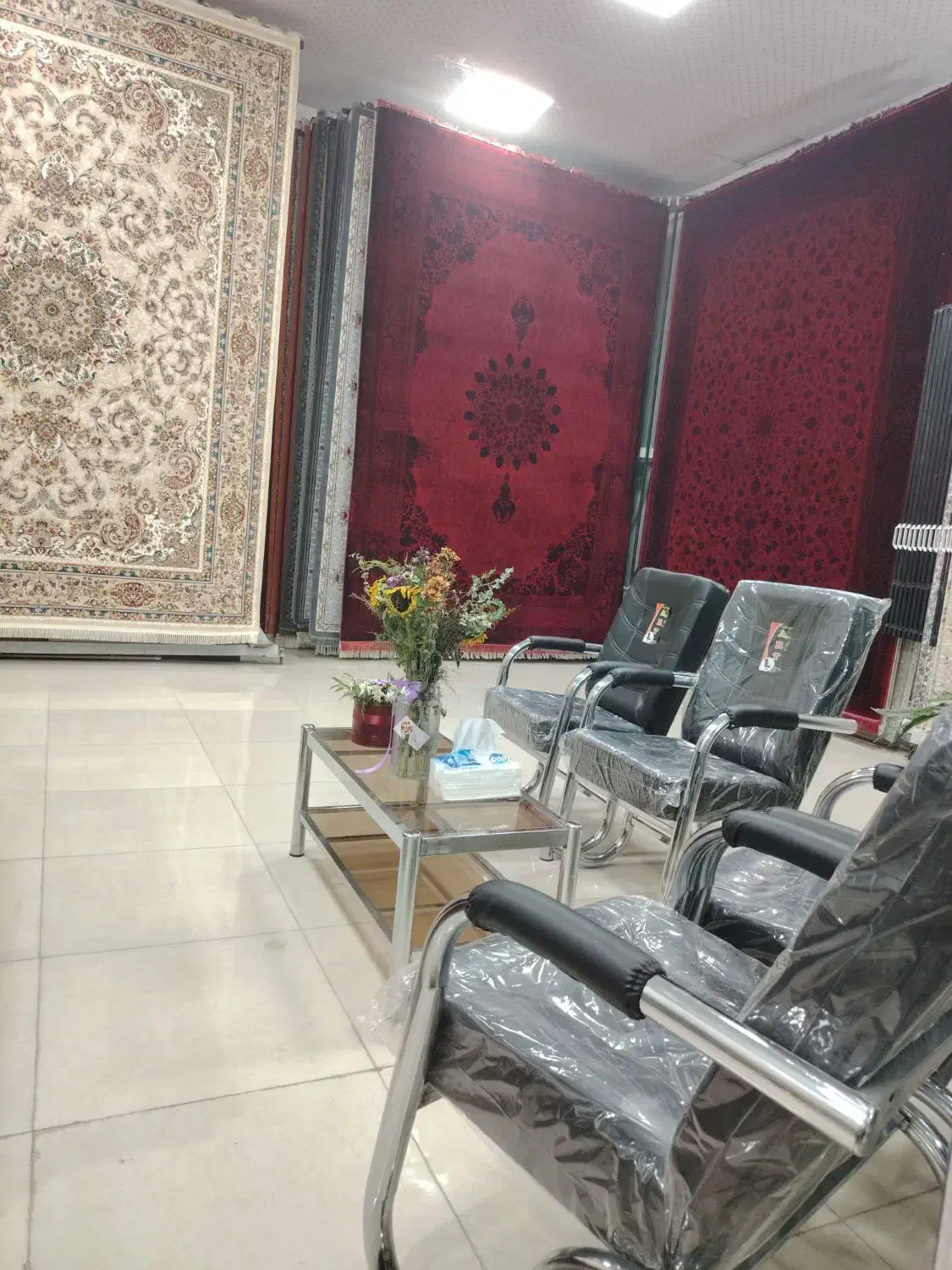 نمایشگاه فرش نمایندگی فرش حمیدی|فرش|نیشابور, فردوس شمالی|دیوار