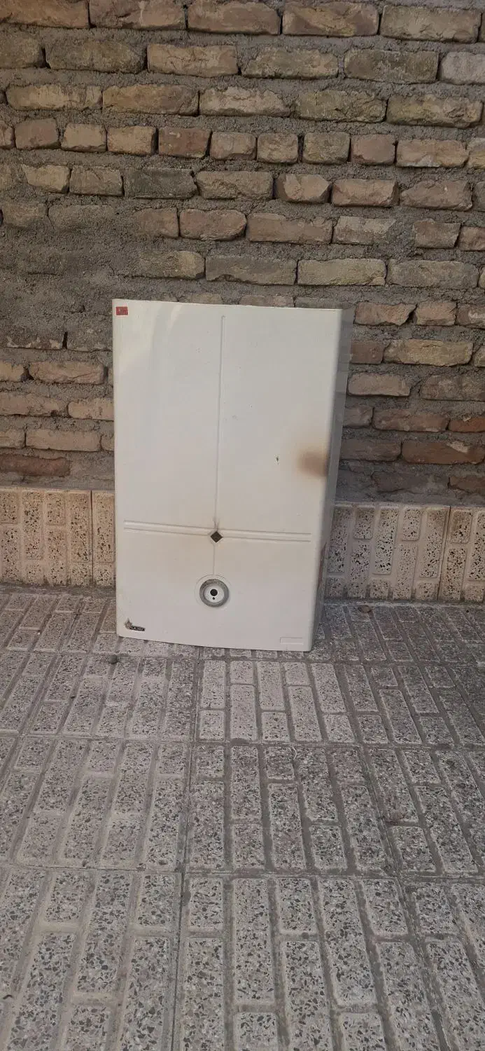 فروش فوری آبگرمکن برقی بوتان و یخچال|آبگرمکن، پکیج، شوفاژ|اهر, |دیوار