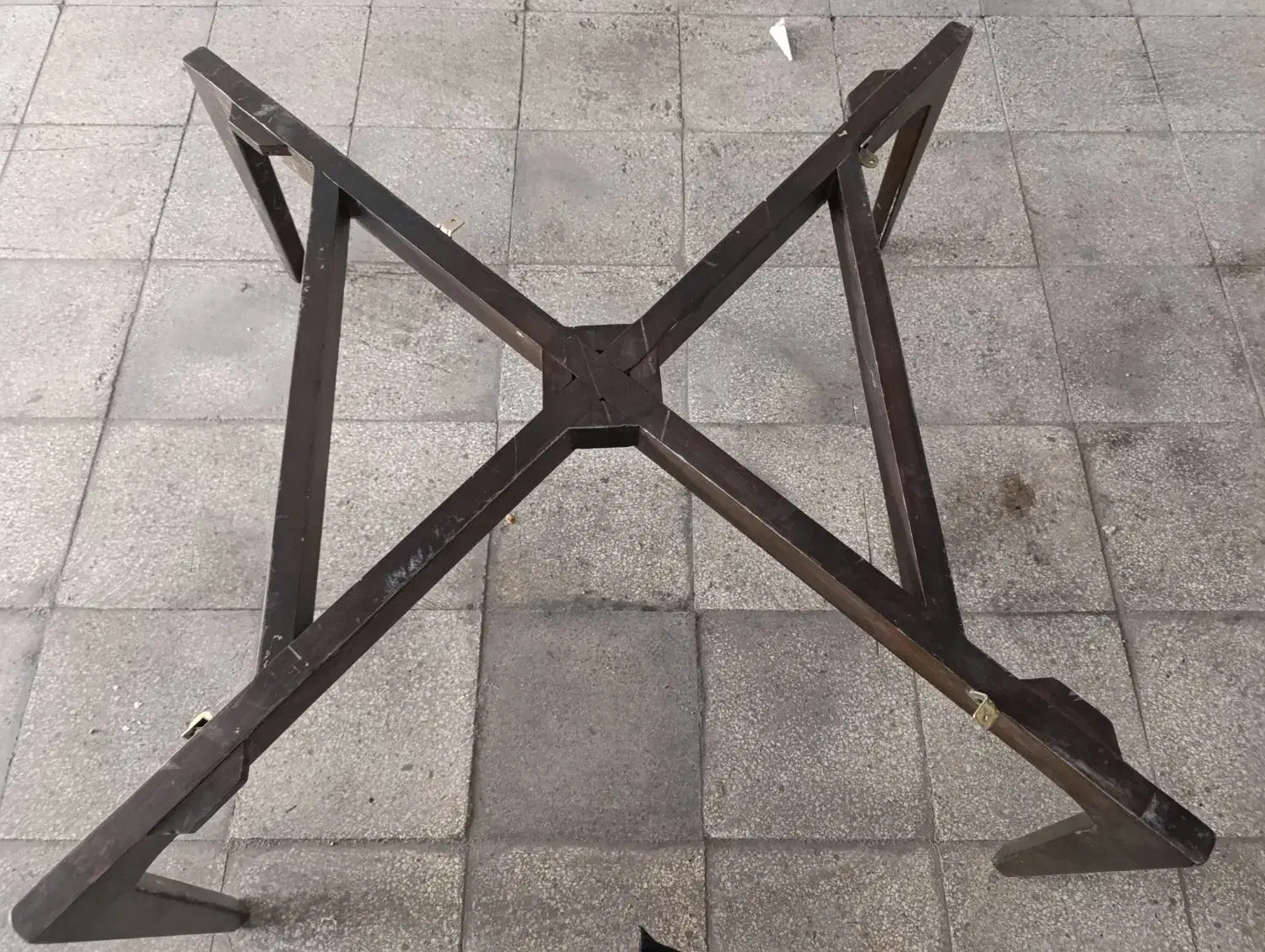 میز وسط به ابعاد یک در یک|مبلمان خانگی و میز عسلی|رودهن, |دیوار