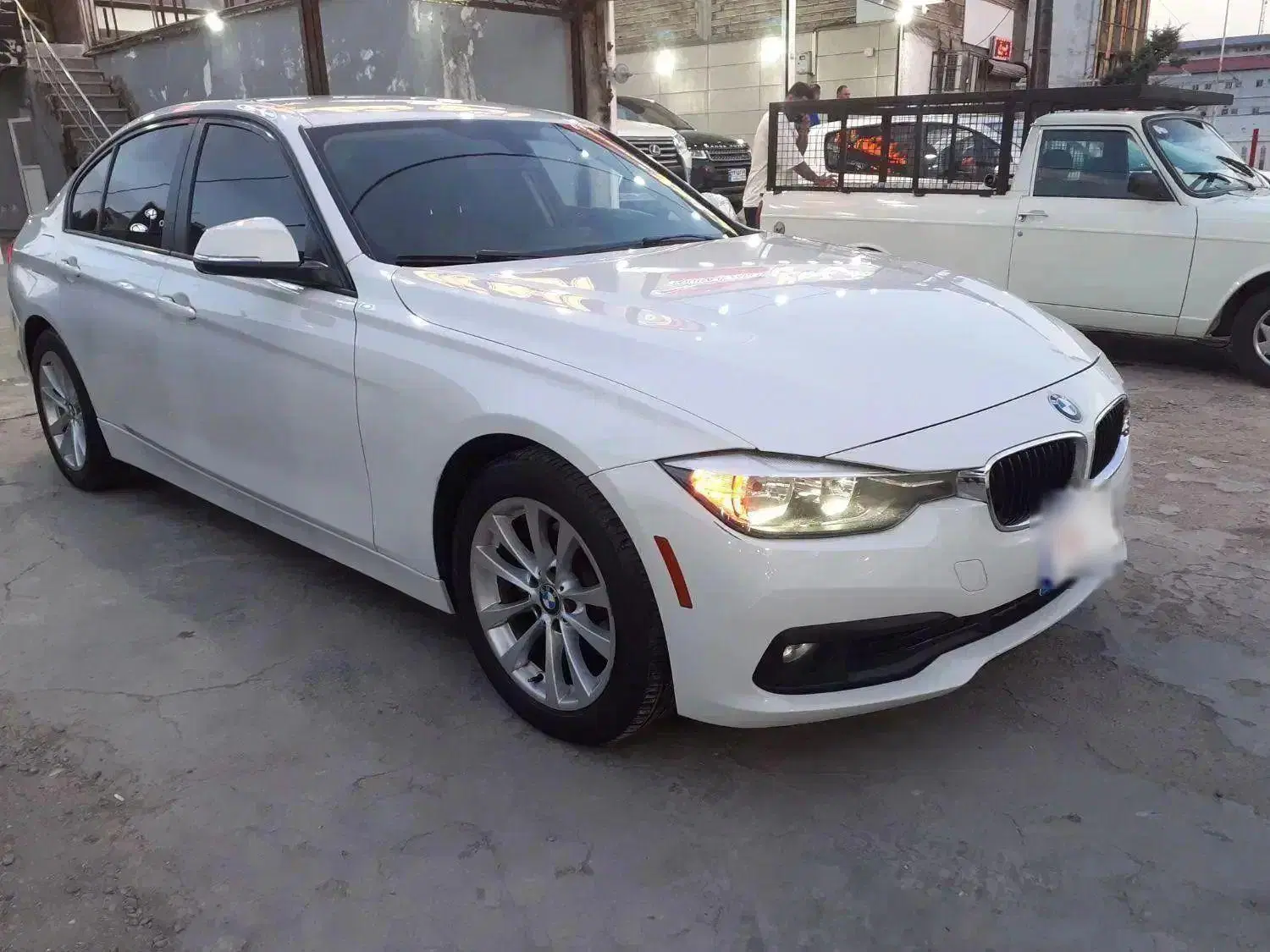 BMW 320i گذر موقت X DRIVE|خودرو سواری و وانت|رشت, پیرکلاچای|دیوار