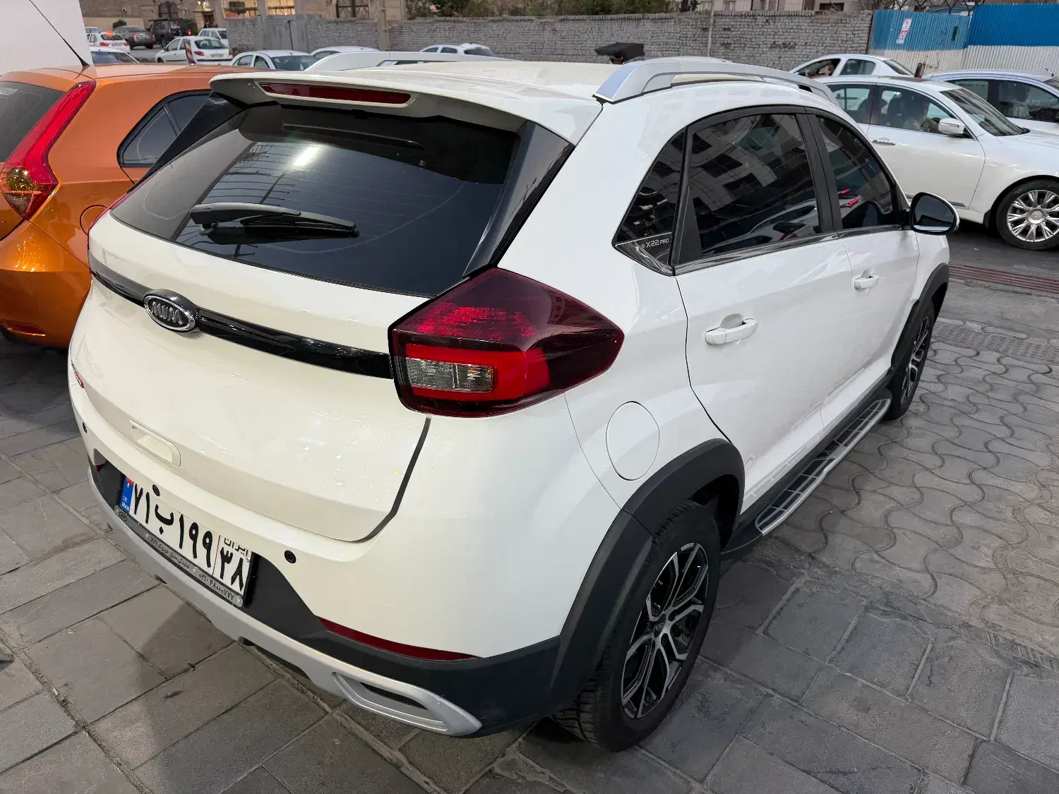 ام وی ام x22 پرو دنده ۴۰۲ اتوگالری دنیز|خودرو سواری و وانت|تهران, هوانیروز|دیوار