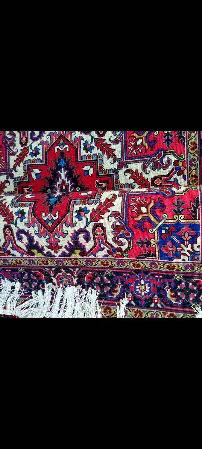 هریس تاجری ب طول ۳ و به عرض ۲ متر هر پنج لای پوت|فرش|باسمنج, |دیوار