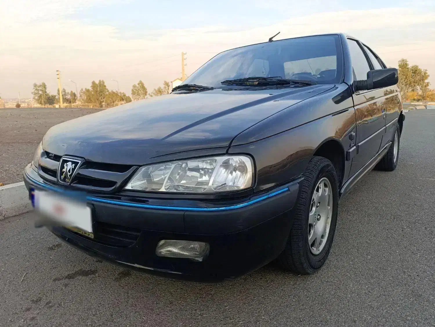 پژو پارس ۸۸ کلکسیونی|خودرو سواری و وانت|رباط‌کریم, شهرک والفجر|دیوار