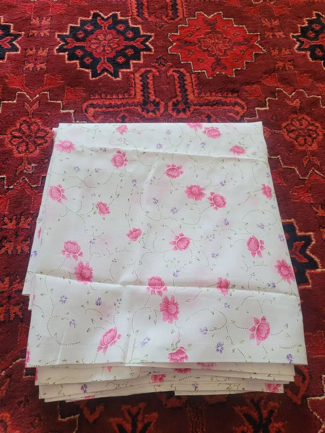 دو قواره پارچه چادری بسیار زیبا|لباس|ماهدشت, |دیوار