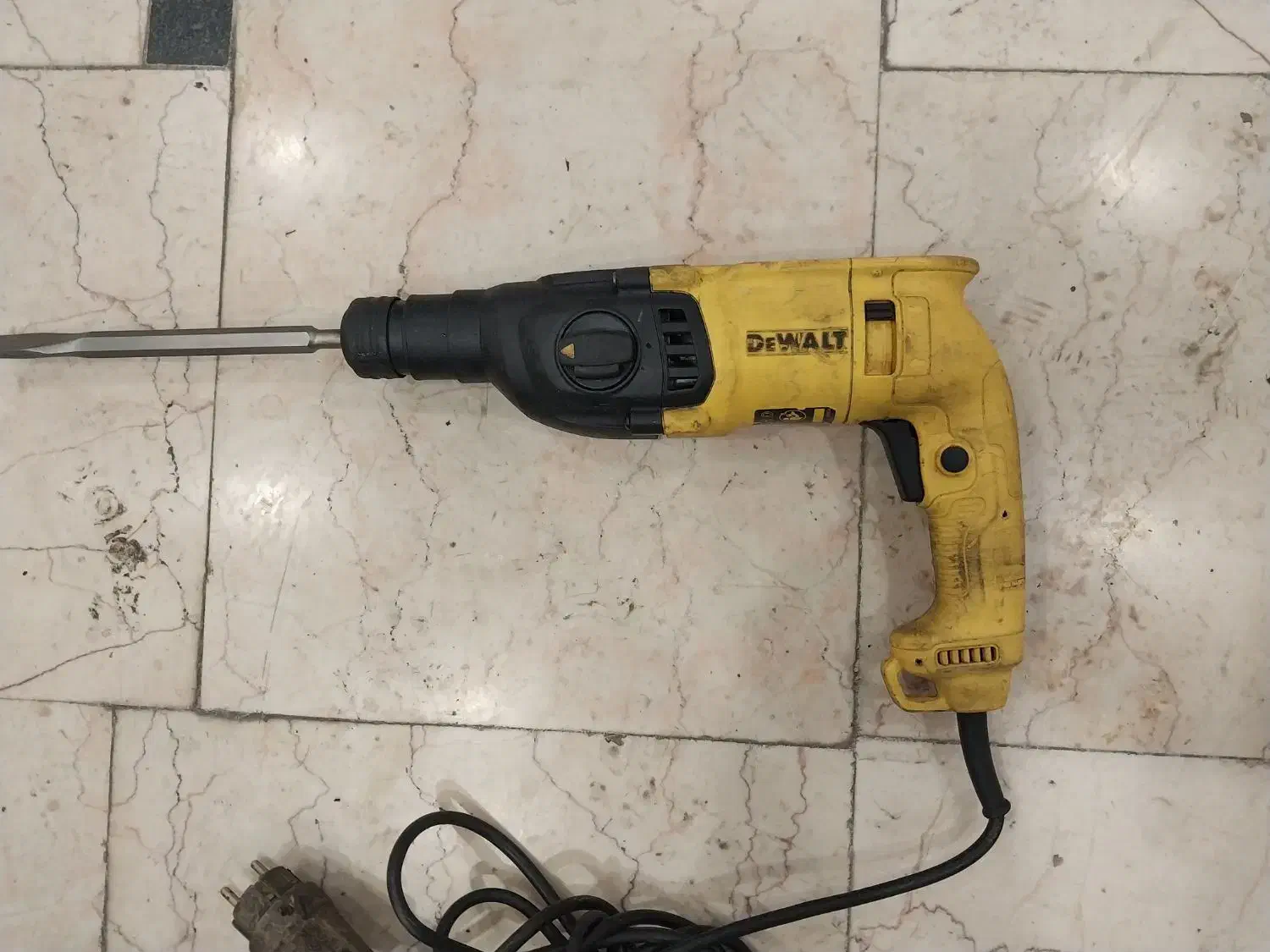 دریل و بتن کن هیلتی سه کاره دیوالت|ابزارآلات|تهران, افسریه شمالی|دیوار