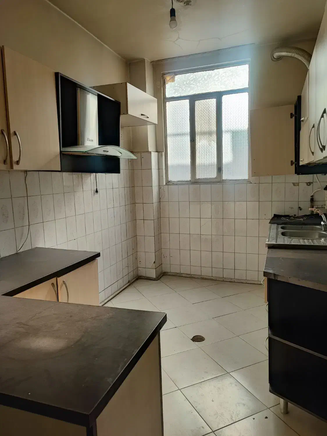 آپارتمان 67 متری - شهرک ولیعصر