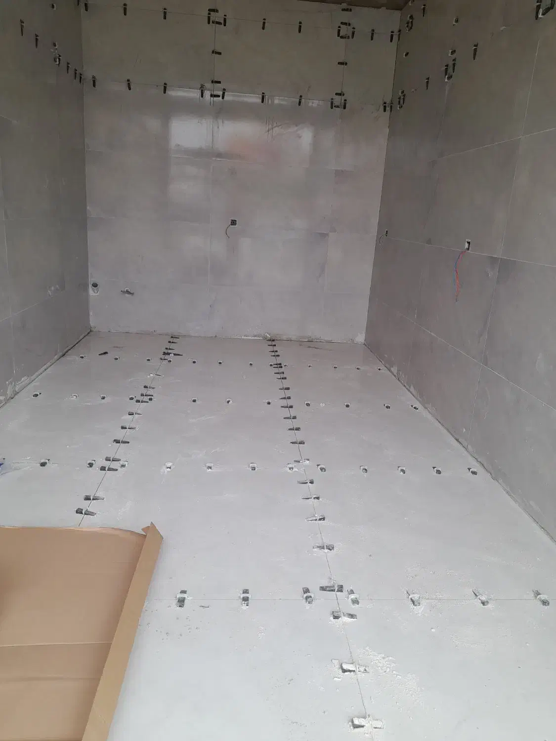 نصب کاشی وسرامیک|خدمات پیشه و مهارت|فاضل آباد, |دیوار