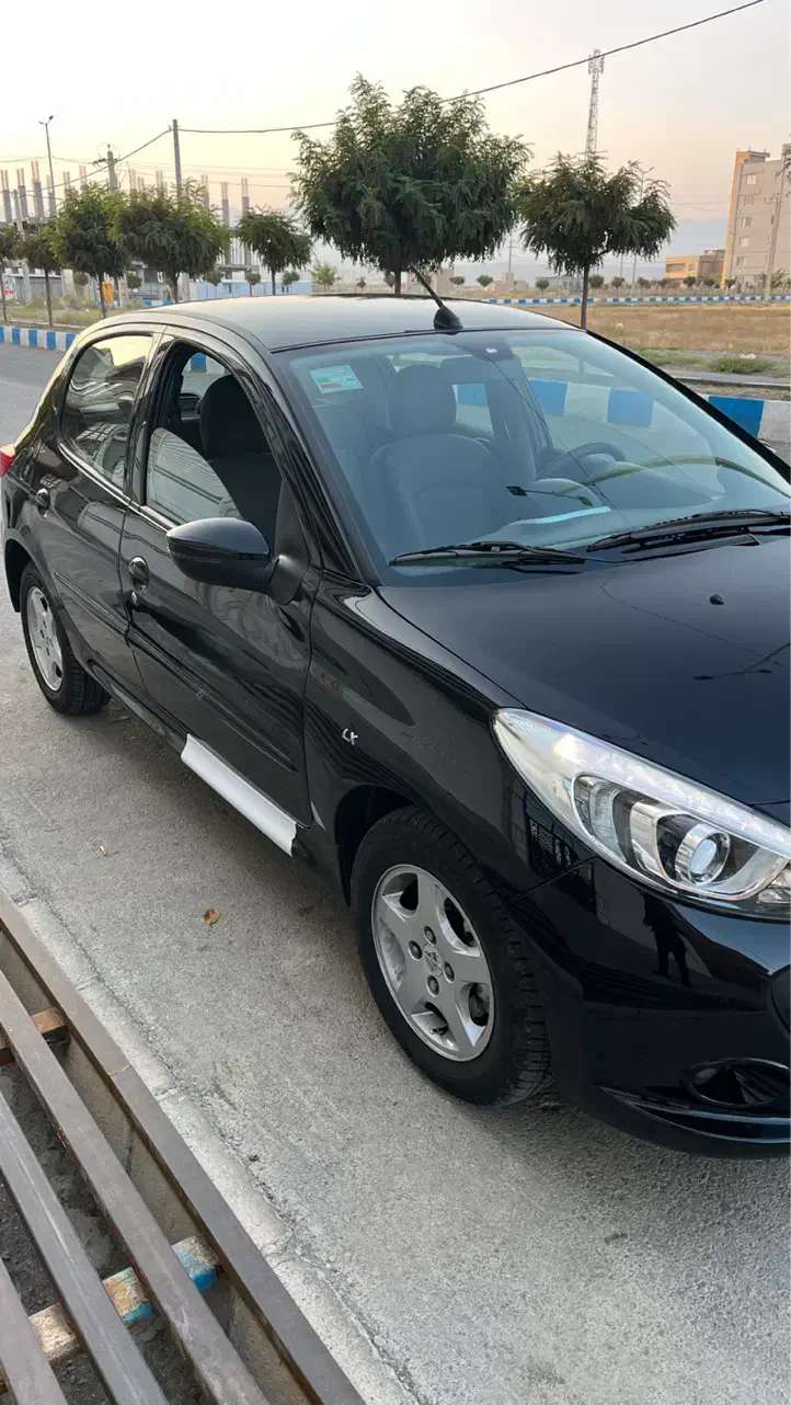 ۲۰۷مدل۱۴۰۲|خودرو سواری و وانت|ارومیه, |دیوار