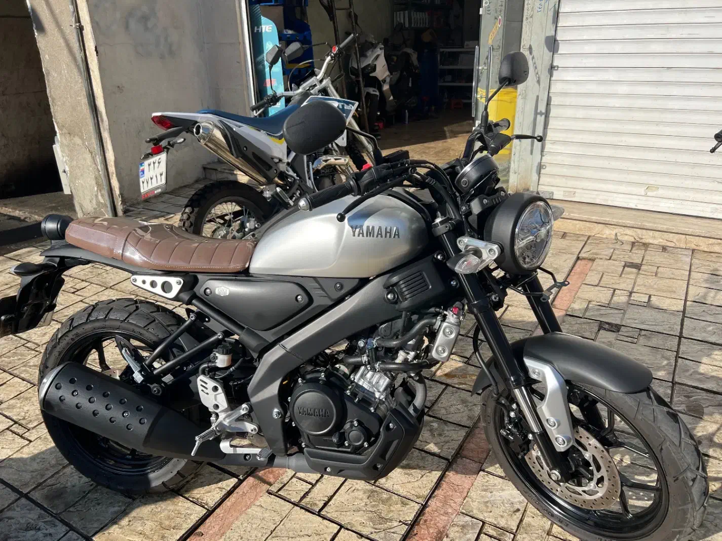 یاماها‌ xsr|موتورسیکلت|کرج, کوی امامیه|دیوار