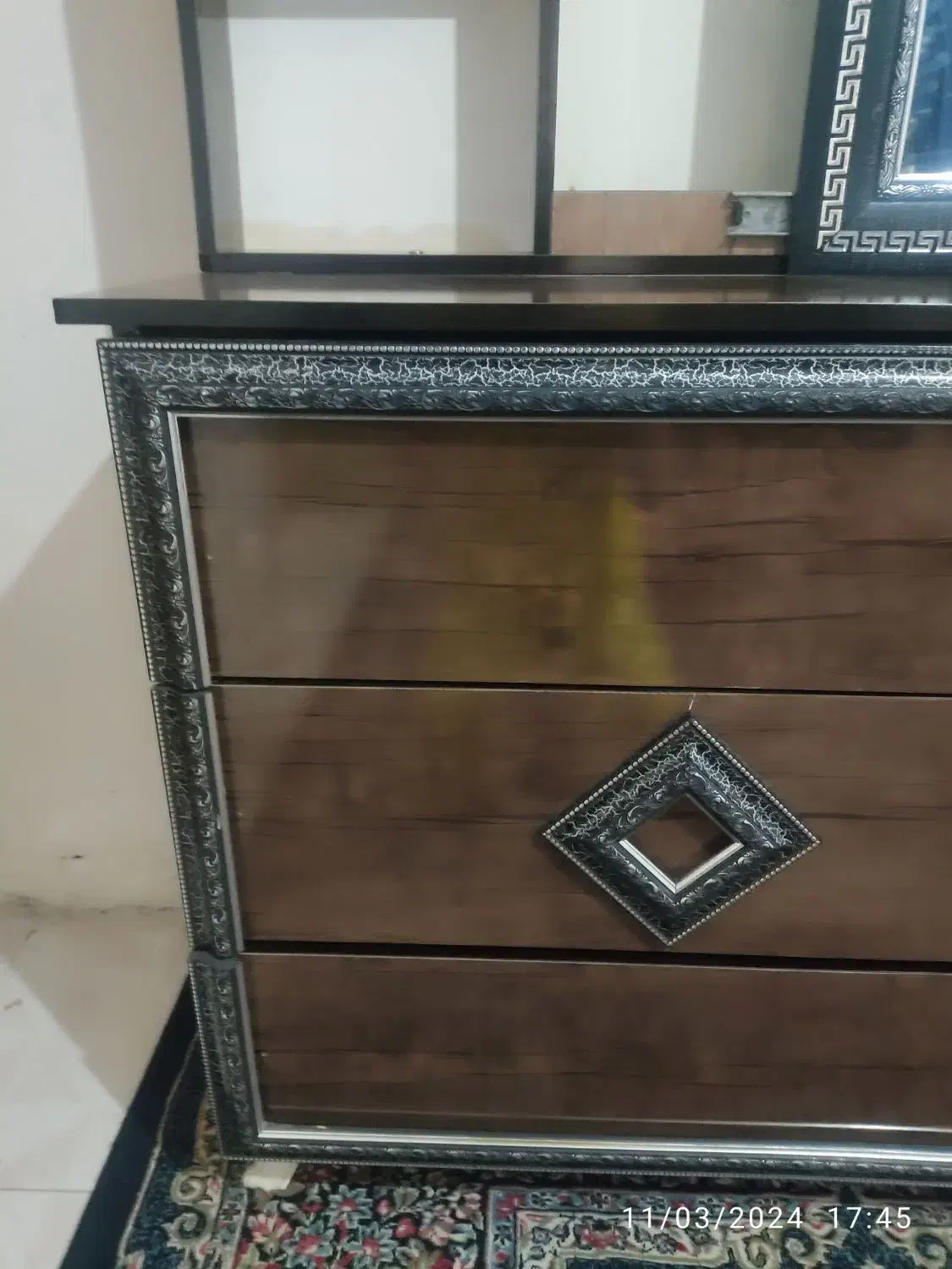 دراور سالم|جاکفشی، کمد، دراور|کرمان, |دیوار