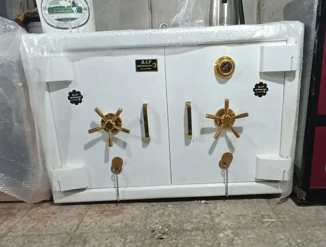 گاوصندوق|ابزارآلات|اهواز, شهرک برق|دیوار